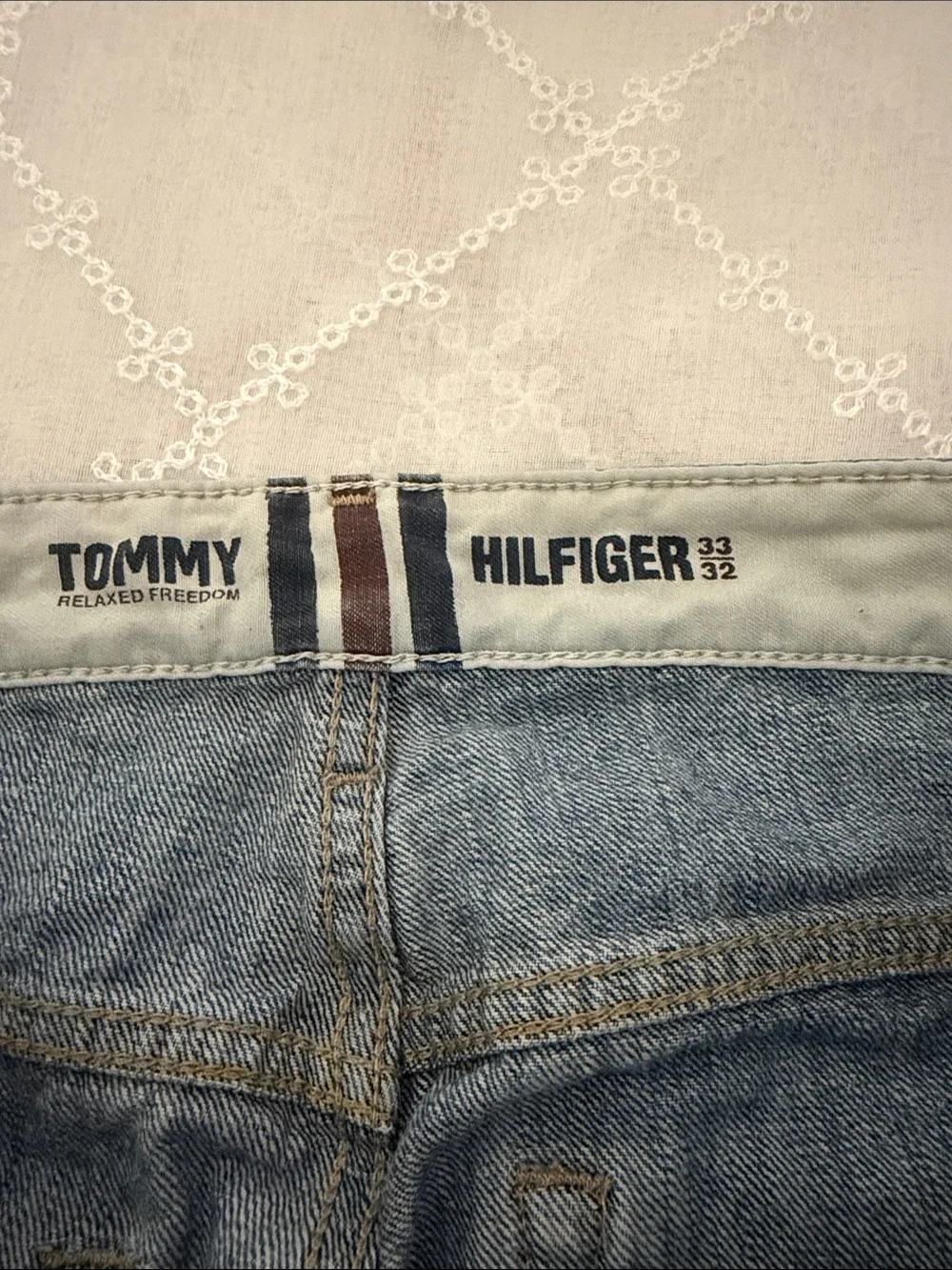 Tommy Hilfiger Men's Medium Blue Bootcut Jeans